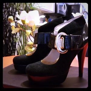 Michael Kors black suede heels